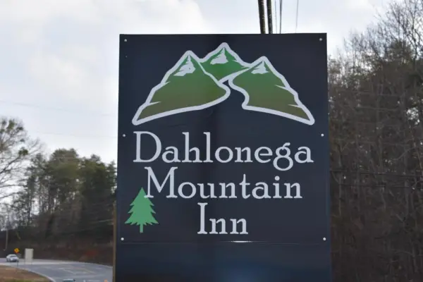 Dahlonega Mountain Inn Main image