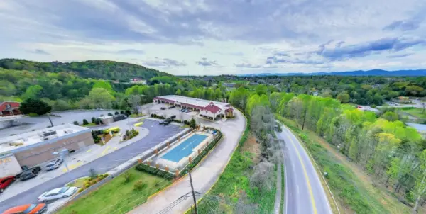 Dahlonega Mountain Inn 5