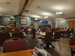 Restaurant near Dahlonega Mountain Inn